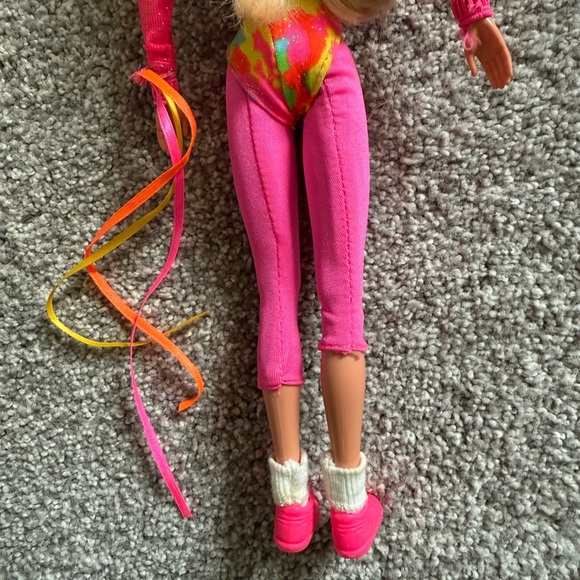 Vintage 1993 Gymnast Barbie Doll - Picture 7 of 7